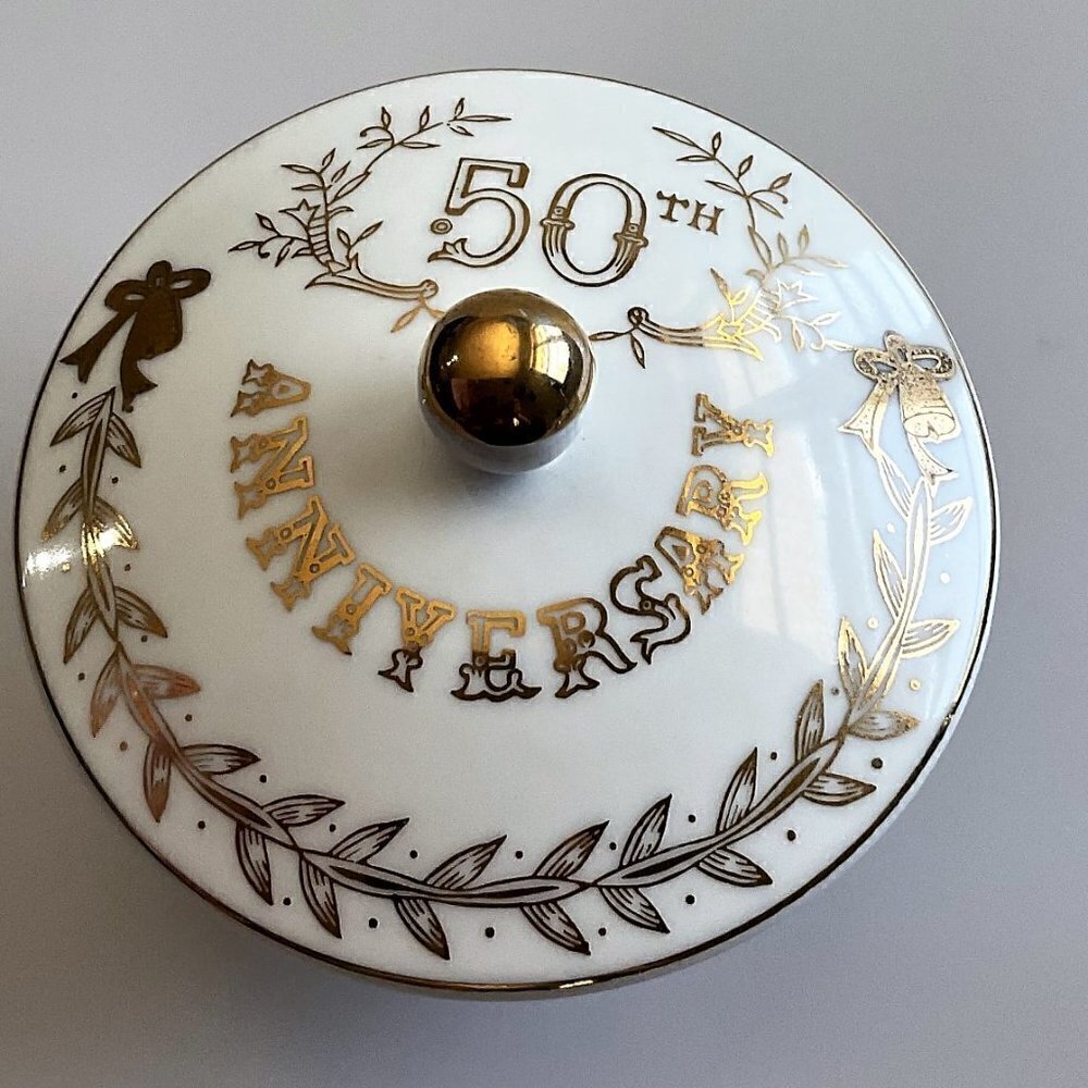 VINTAGE LEFTON CHINA 50TH ANNIVERSARY FOOTED CANDY TRINKET DISH GOLD LEAF